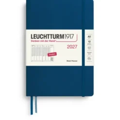 Kalender Leuchtturm1917 A5 vertikalt veckouppslag Indigo 2027
