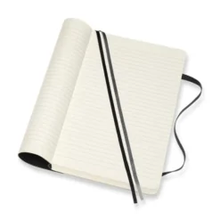 Moleskine Classic Notebook Soft Expanded linj svart